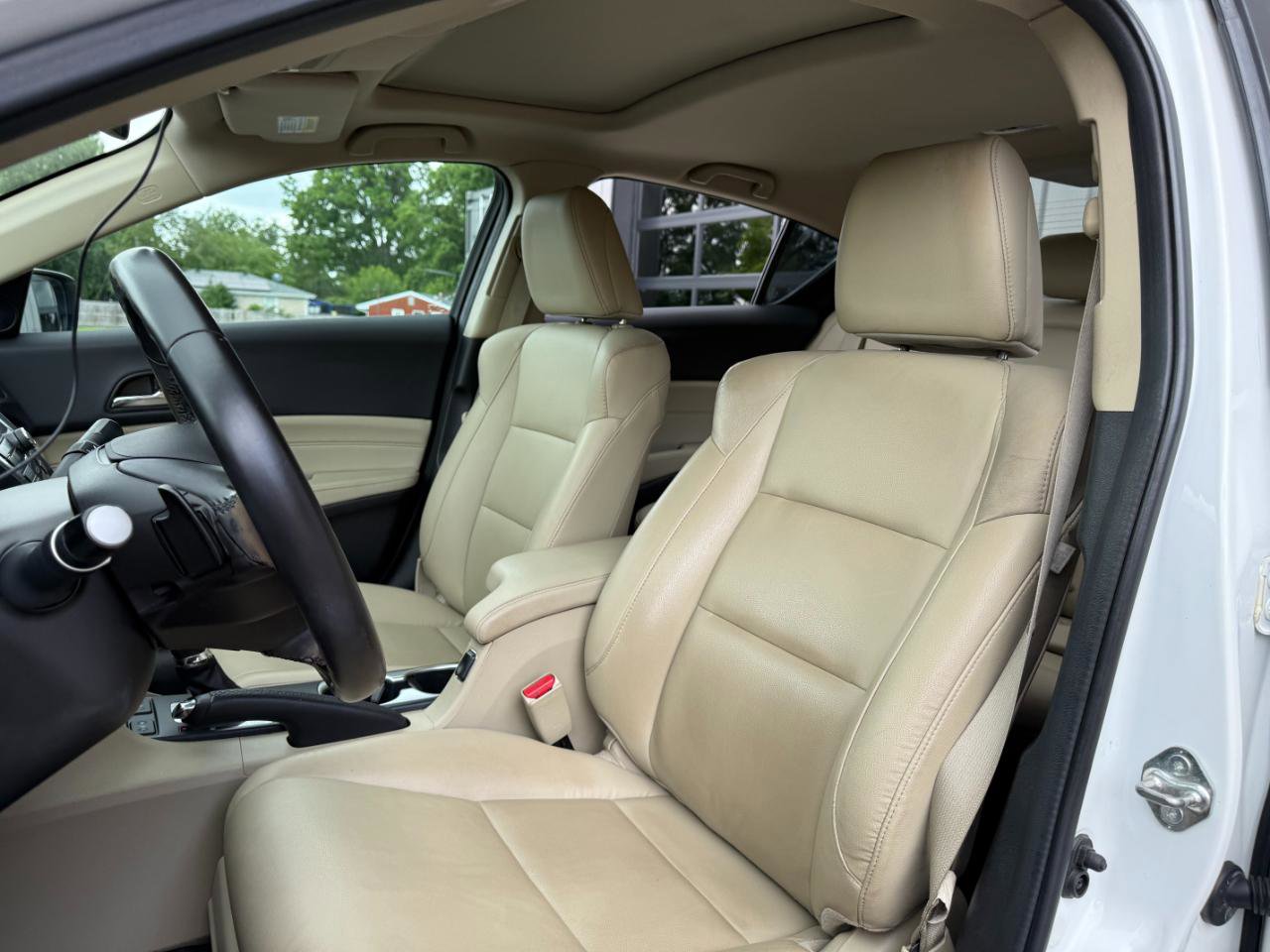 Used 2018 Acura ILX FWD image 12