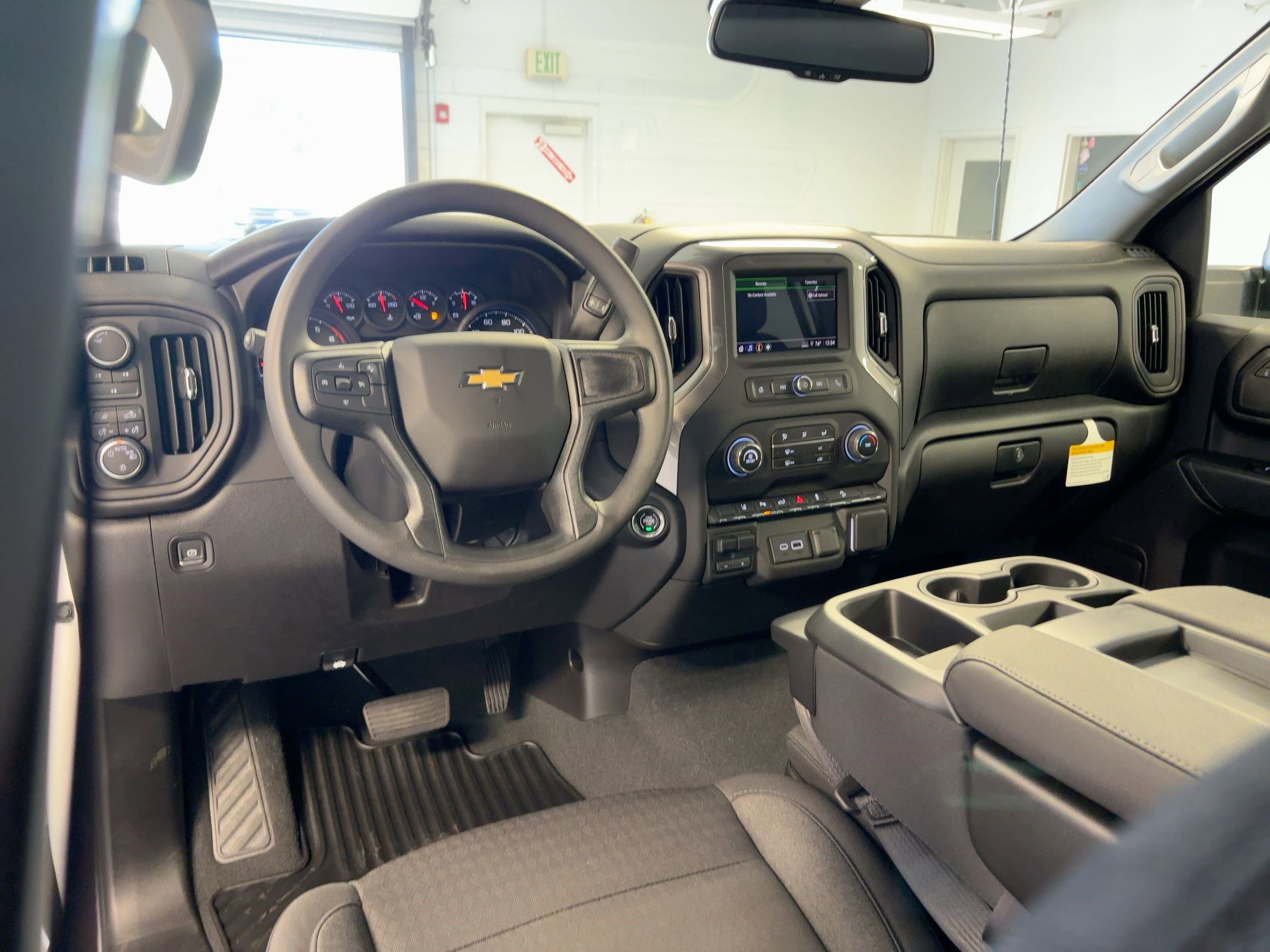 New 2026 Chevrolet Silverado 2500 Custom w/ Custom Value Package image 28