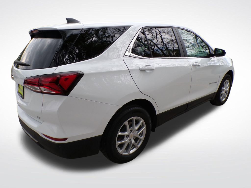 Used 2024 Chevrolet Equinox LT FWD image 8