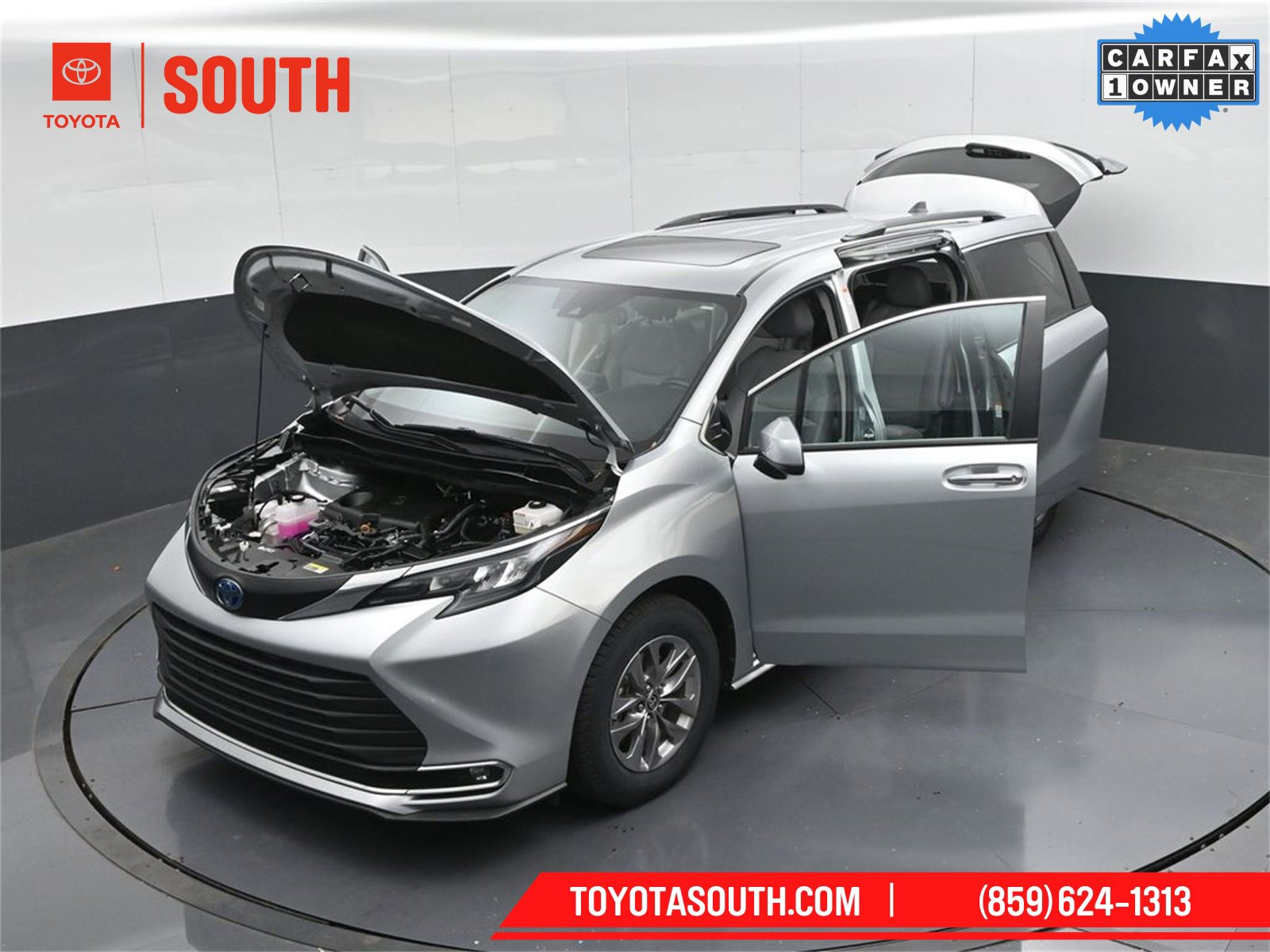 Used 2024 Toyota Sienna XLE image 47