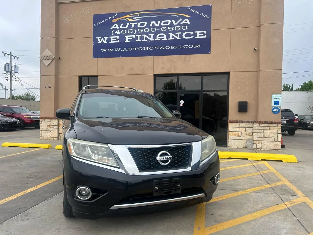 Used 2015 Nissan Pathfinder SV