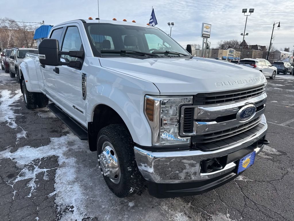 Used 2018 Ford F350 XLT image 5