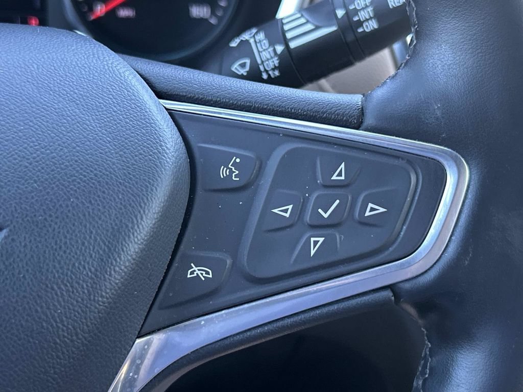 Used 2023 Chevrolet Equinox Premier AWD/4WD image 35