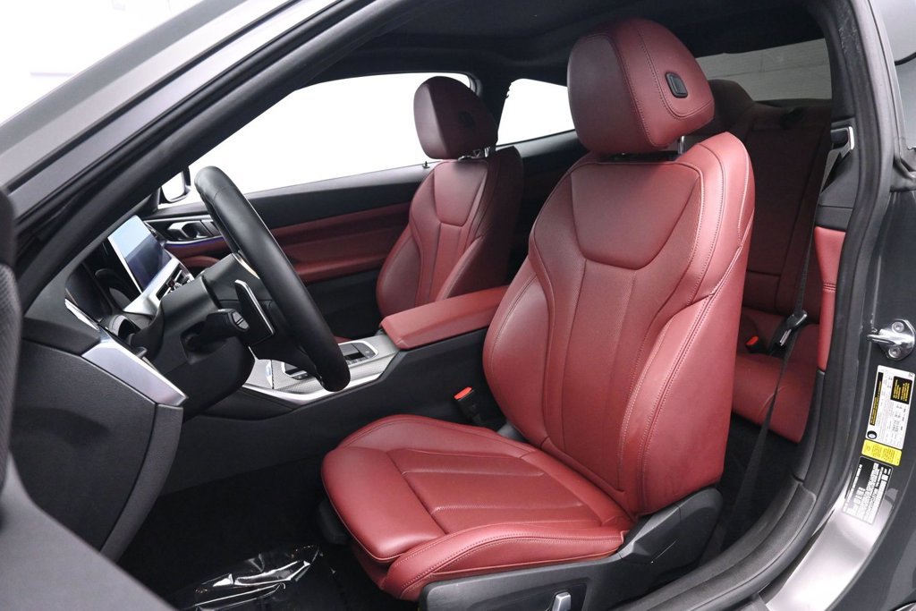 Used 2023 BMW M440i Coupe w/ Parking Assistance Package RWD image 12