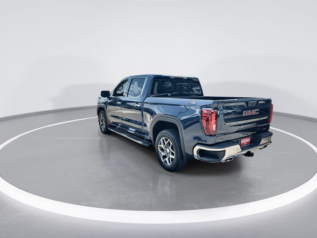 Certified 2022 GMC Sierra 1500 SLT AWD/4WD image 6