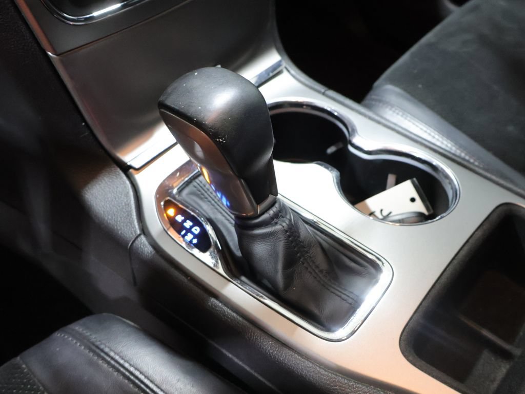 Used 2018 Jeep Grand Cherokee Altitude AWD/4WD image 30