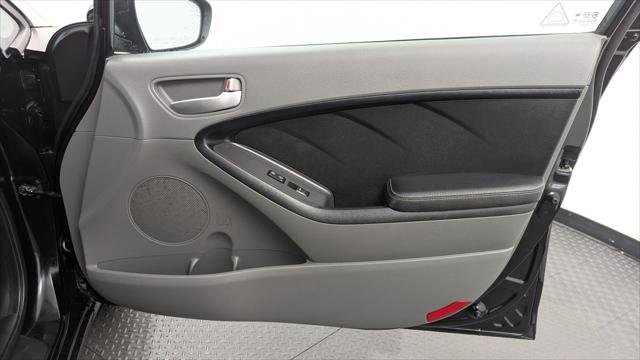 Used 2017 Kia Forte LX FWD image 22