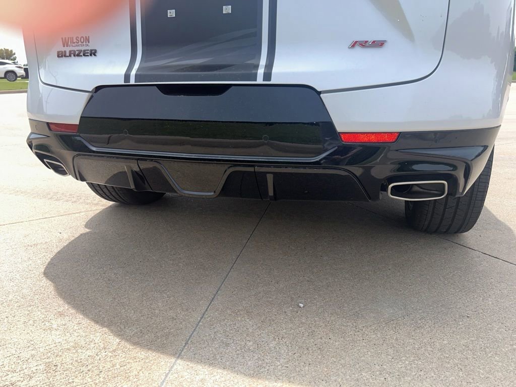 Used 2025 Chevrolet Blazer RS w/ Enhanced Convenience Package FWD image 8