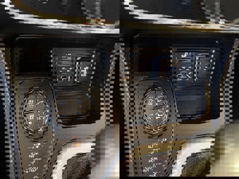 Used 2014 Jeep Cherokee Trailhawk w/ Leather Interior Group image 20