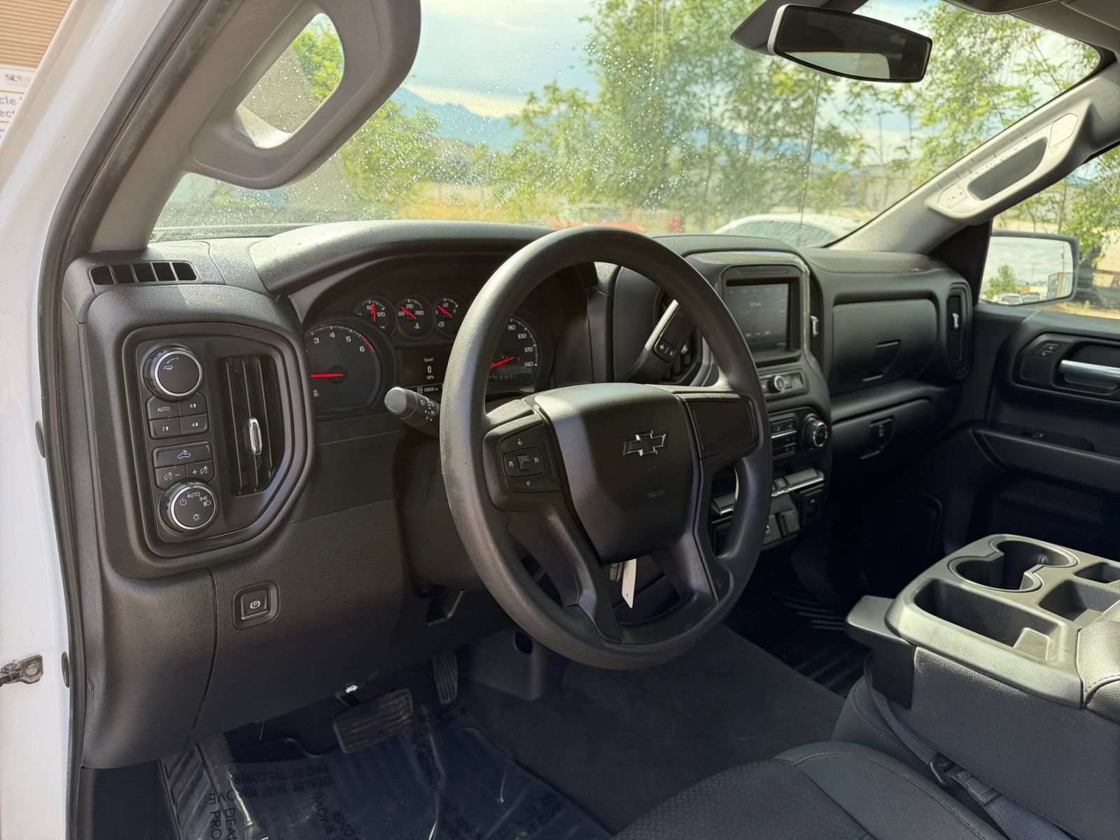 Used 2020 Chevrolet Silverado 1500 Custom Trail Boss w/ Custom Convenience Package AWD/4WD image 18