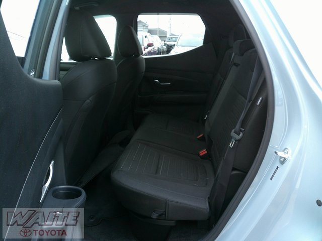 Used 2025 Hyundai Santa Cruz SE image 23