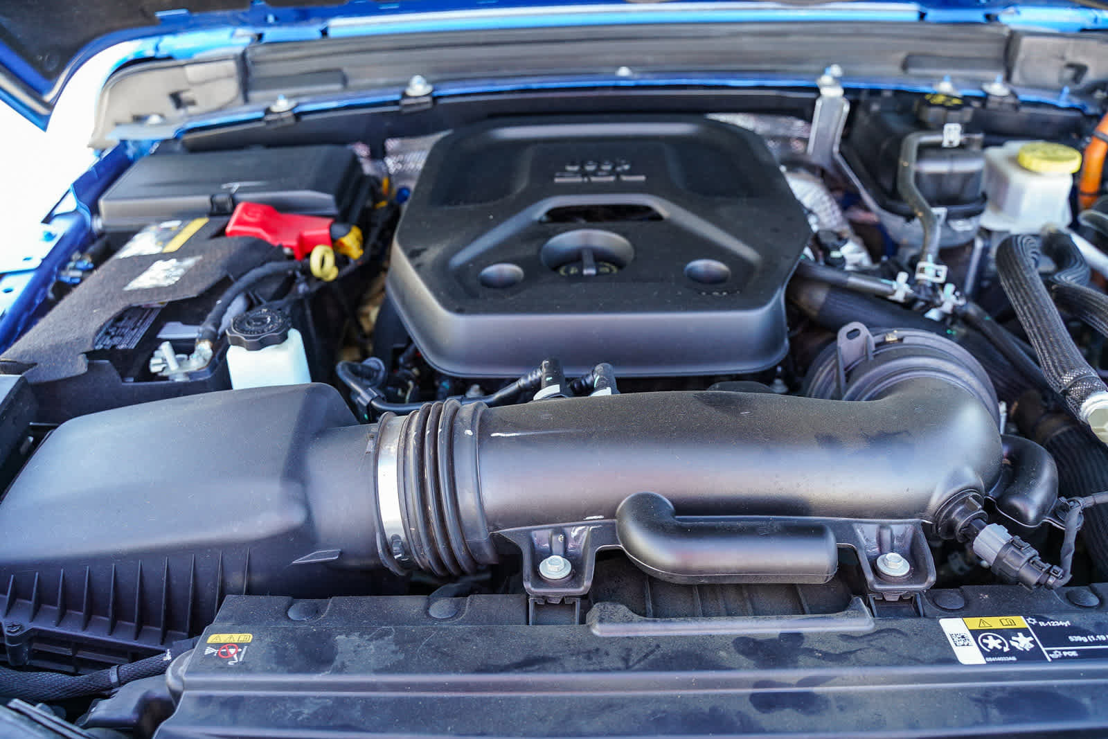 Used 2024 Jeep Wrangler Sport S image 27