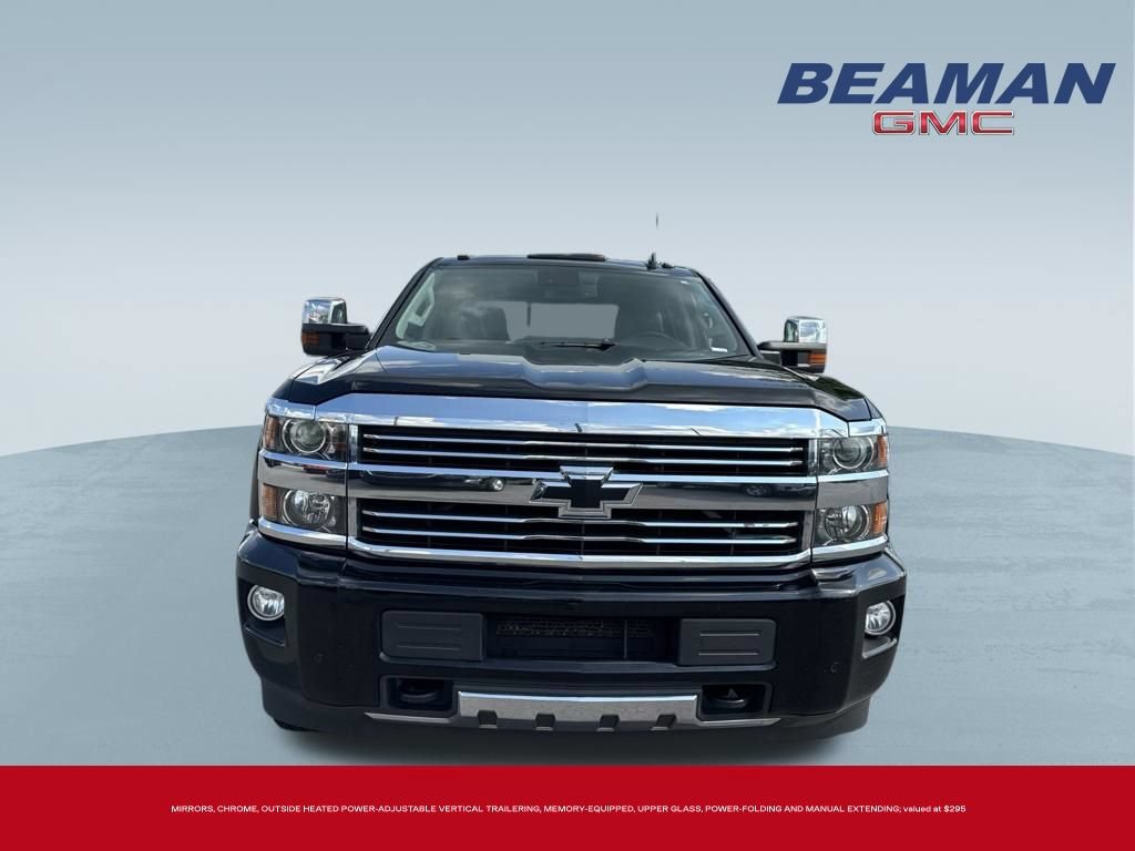 Used 2017 Chevrolet Silverado 2500 High Country AWD/4WD image 2
