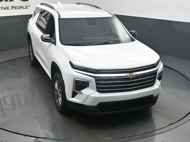 New 2027 Chevrolet Traverse LT w/ LPO, Floor Liner Package AWD/4WD image 26