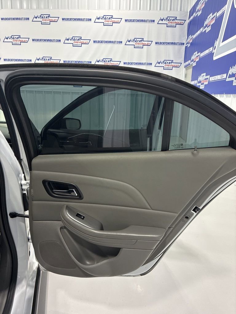 Used 2015 Chevrolet Malibu LS w/ Protection Package FWD image 32