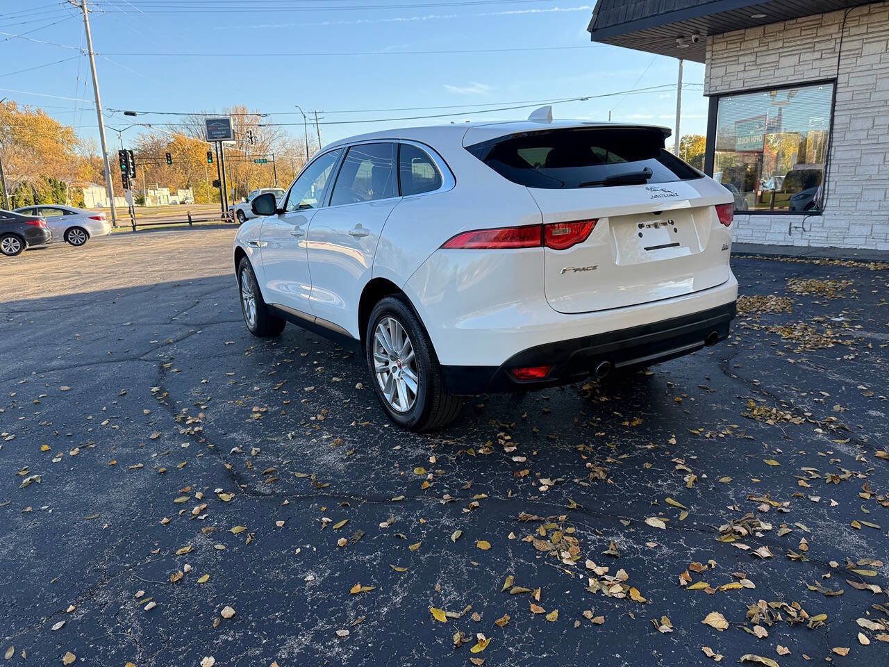 Used 2017 Jaguar F-PACE Prestige AWD/4WD image 6