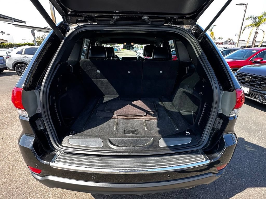 Used 2016 Jeep Grand Cherokee Limited AWD/4WD image 10