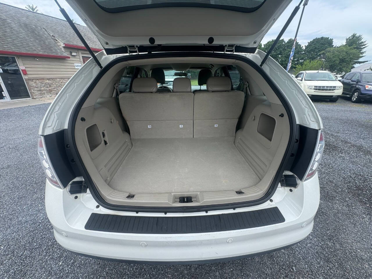 Used 2010 Ford Edge SEL AWD/4WD image 12