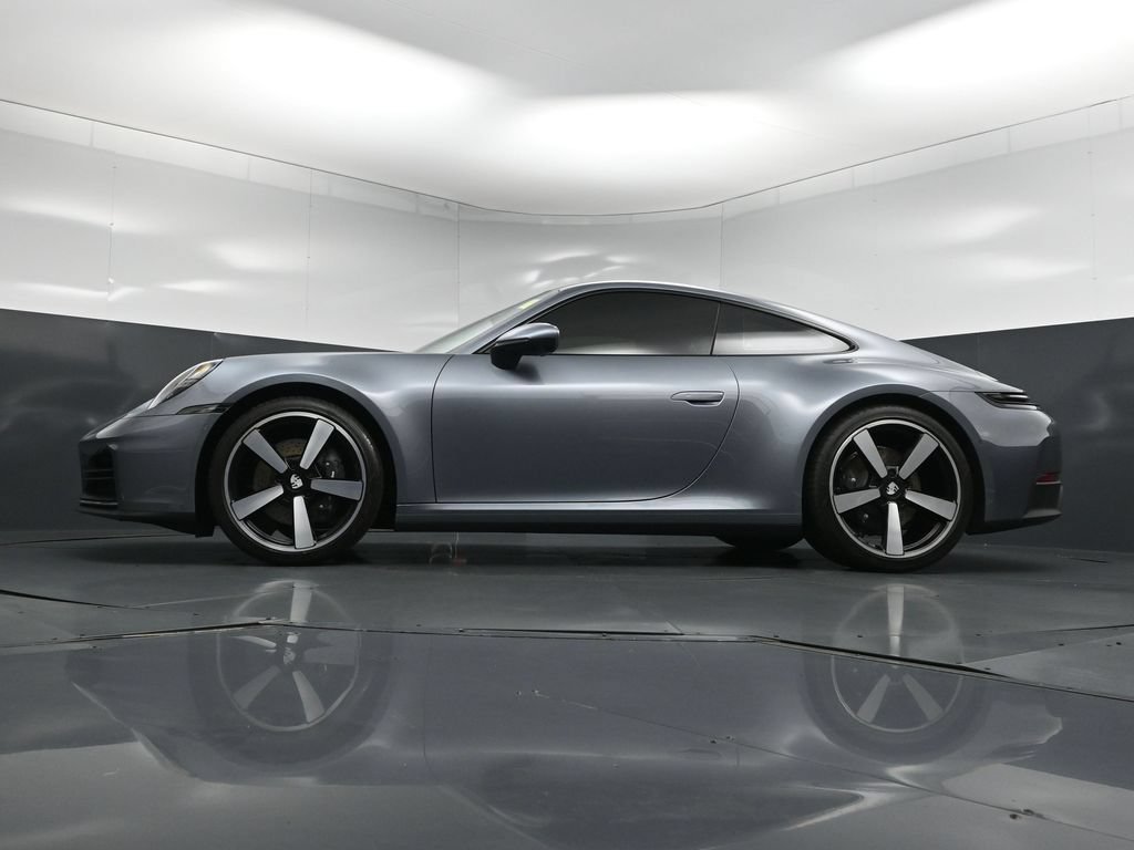 Certified 2026 Porsche 911 Carrera RWD image 23