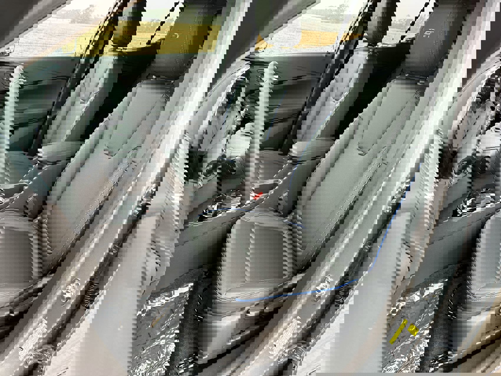 Used 2026 Buick Encore GX Sport Touring image 11