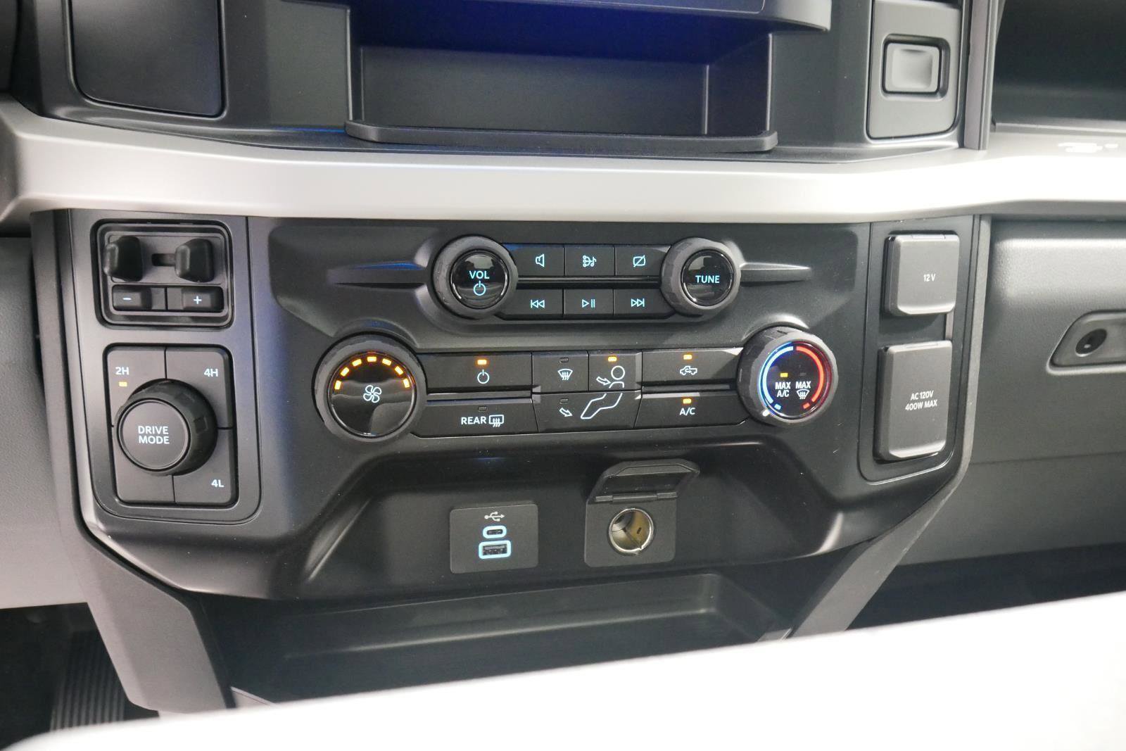 New 2024 Ford F550 4x4 Regular Cab Super Duty w/ XLT Value Package image 48