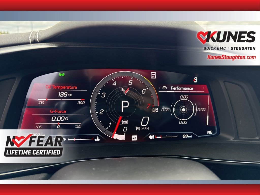 Used 2022 Chevrolet Corvette Stingray Preferred Conv w/ Z51 Performance Package RWD image 37