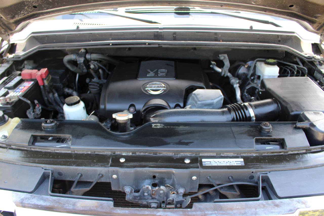Used 2013 Nissan Armada Platinum AWD/4WD image 51