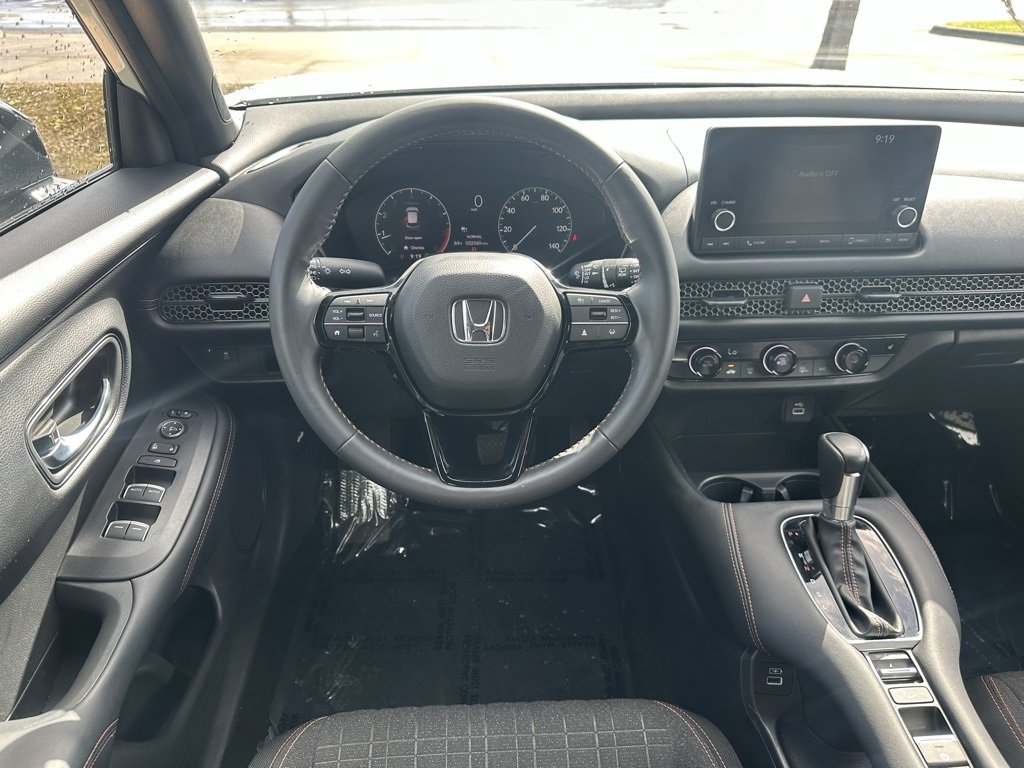 Certified 2023 Honda HR-V Sport image 2