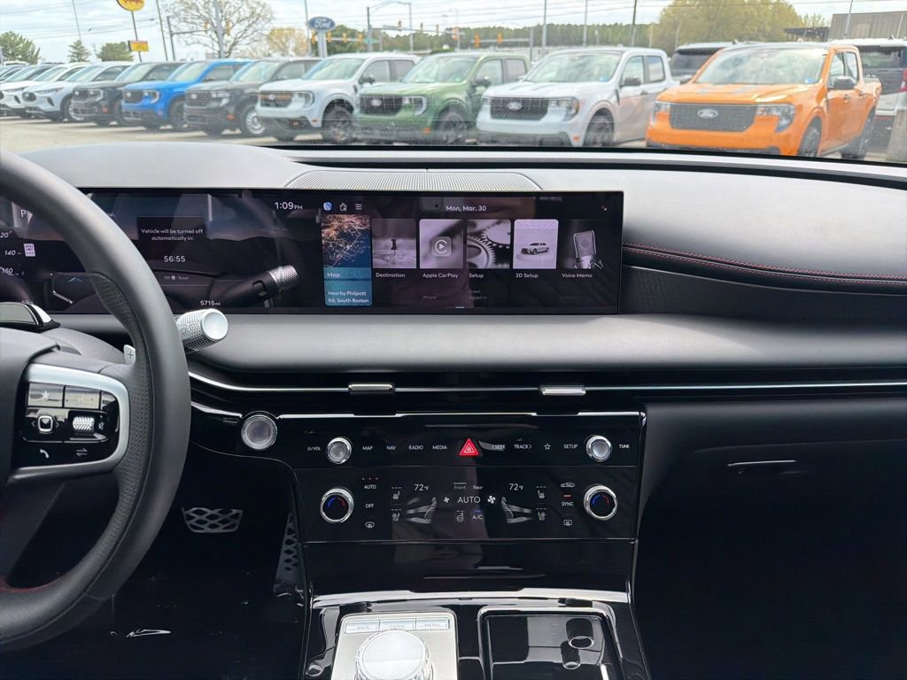 Used 2025 Genesis G80 3.5T Sport image 28