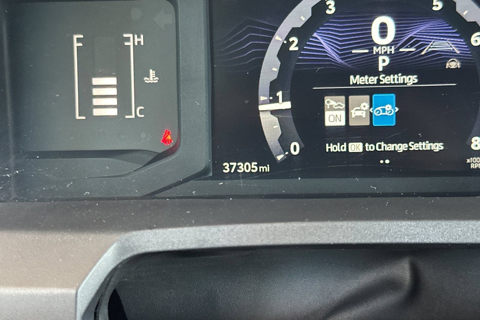Certified 2025 Toyota Tacoma SR5 AWD/4WD image 29