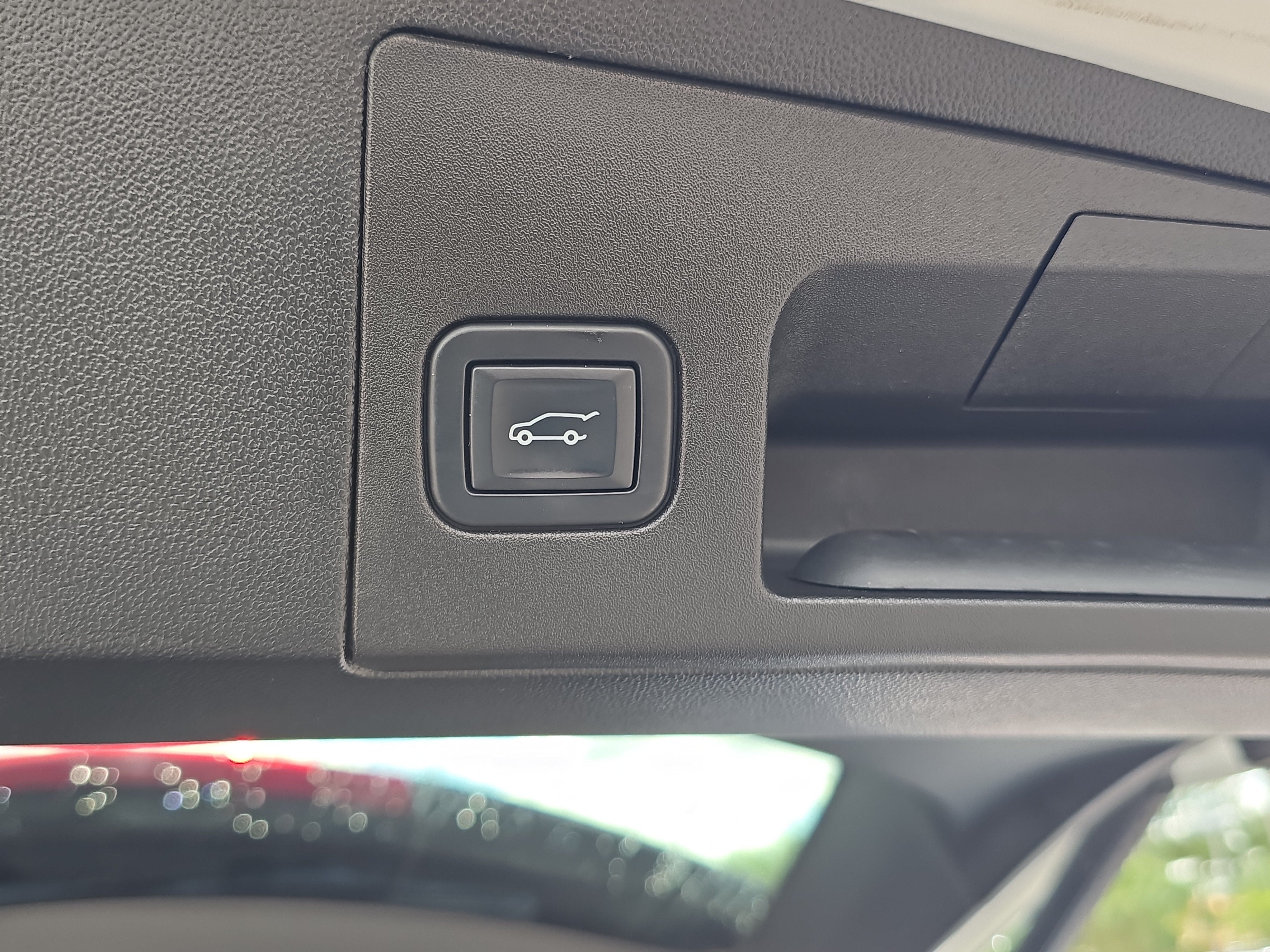 Used 2022 Cadillac XT5 Premium Luxury FWD image 11