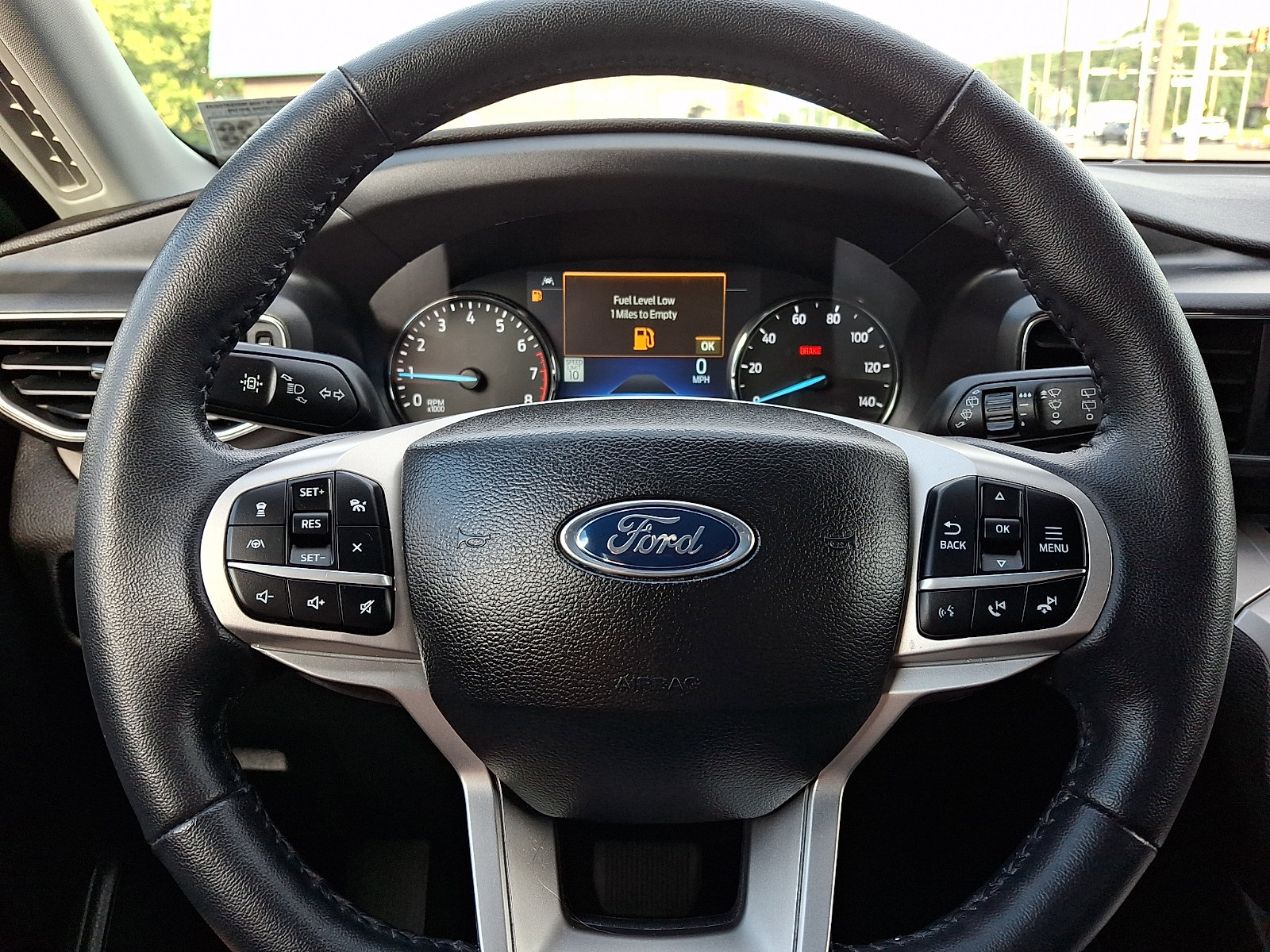 Certified 2023 Ford Explorer XLT w/ Equipment Group 202A AWD/4WD image 22