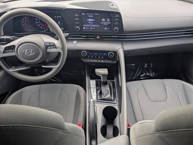 Used 2021 Hyundai Elantra SEL FWD image 16