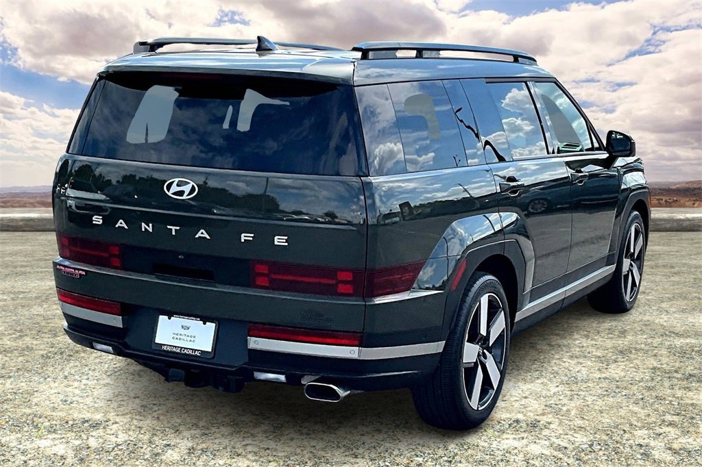 Used 2025 Hyundai Santa Fe Limited image 5