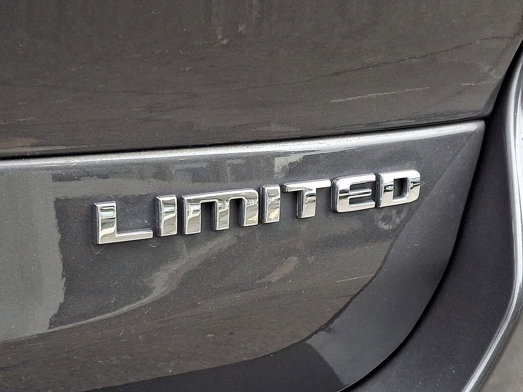 Used 2022 Jeep Grand Cherokee L Limited image 39