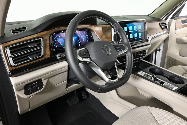 New 2026 Volkswagen Atlas SE image 5