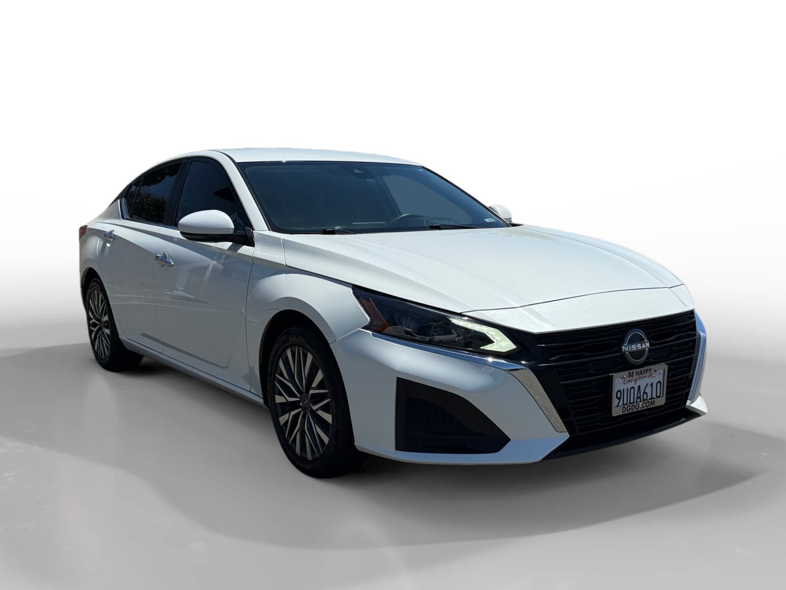 Used 2023 Nissan Altima 2.5 SV FWD image 7