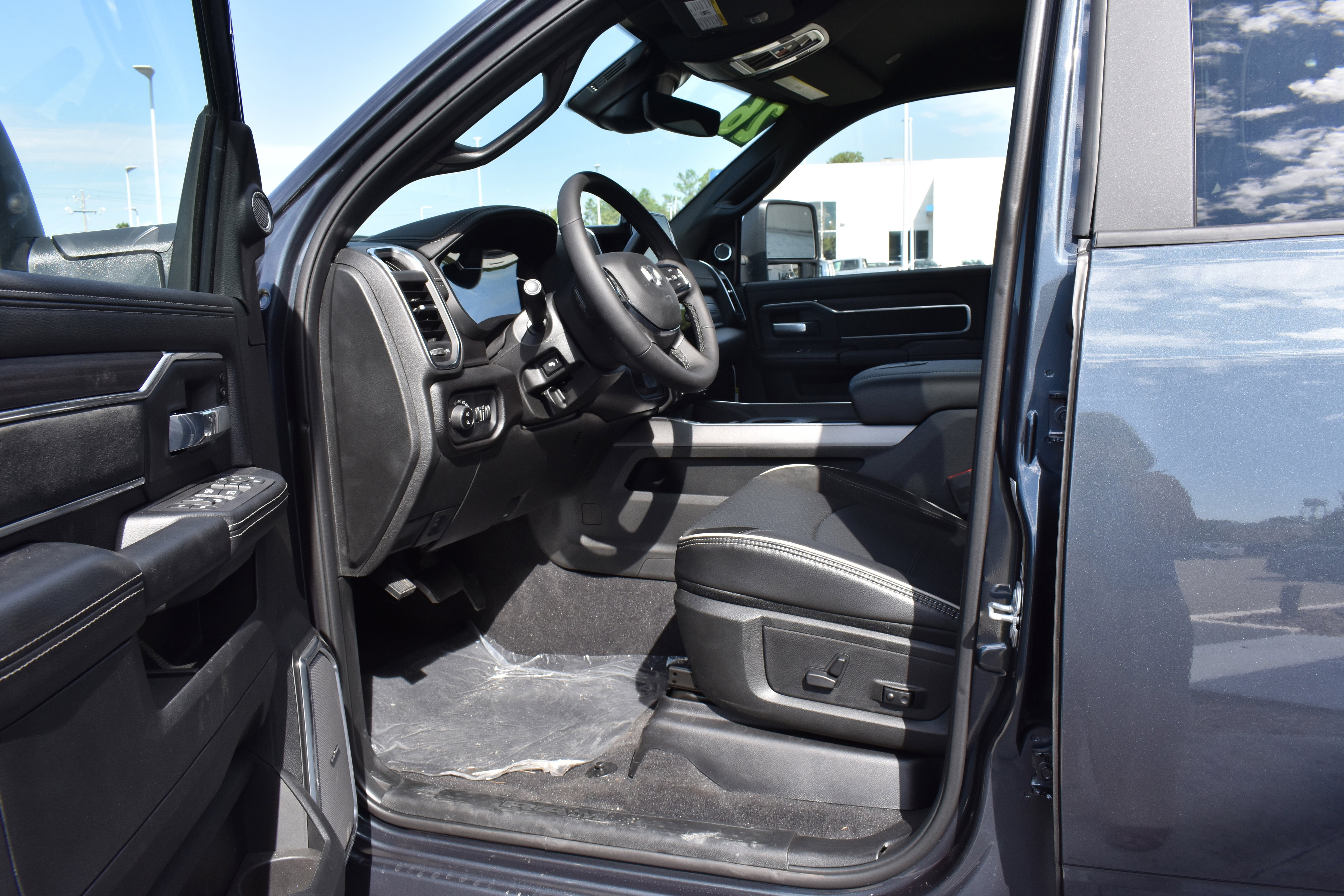 New 2026 RAM 2500 Laramie image 12