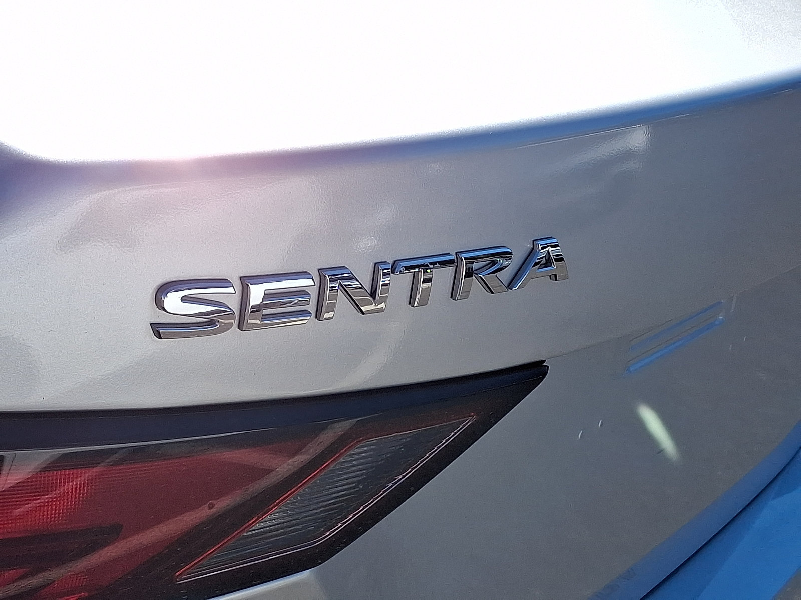 Certified 2023 Nissan Sentra S FWD image 30