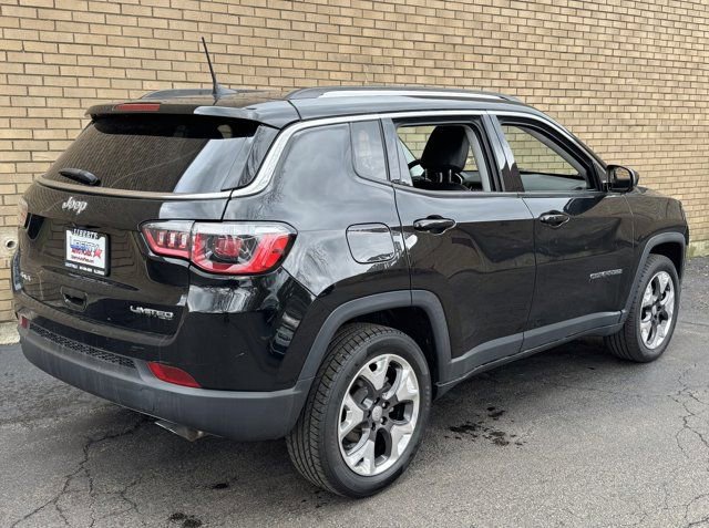 Used 2019 Jeep Compass Limited image 13