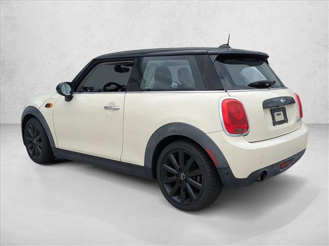 Used 2016 MINI Cooper 2-Door Hardtop image 7