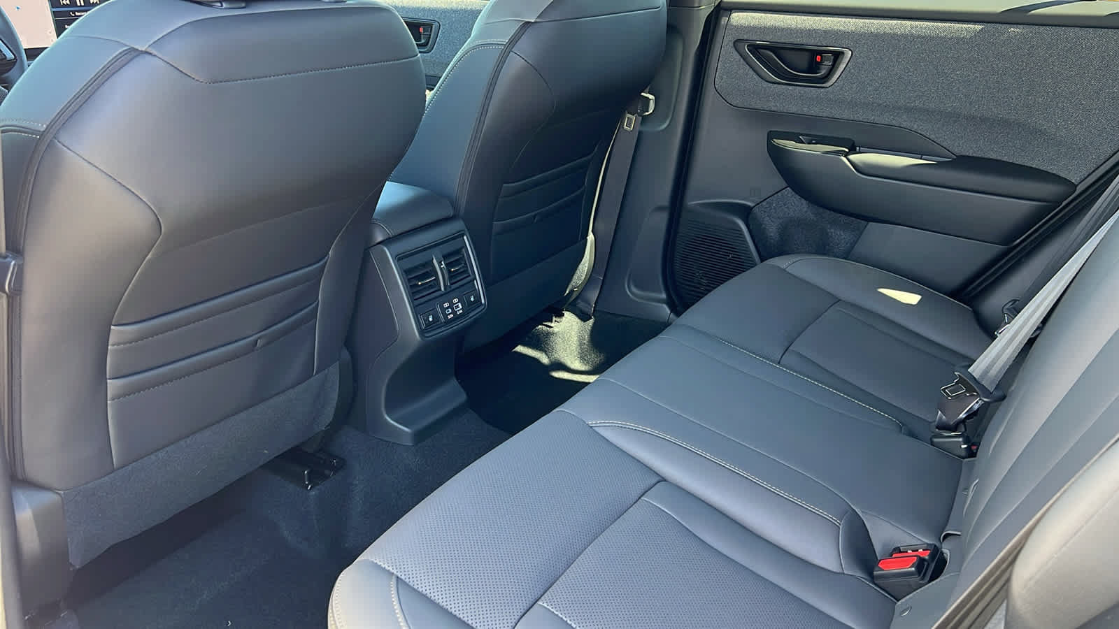 New 2026 Subaru Outback Limited AWD/4WD image 24