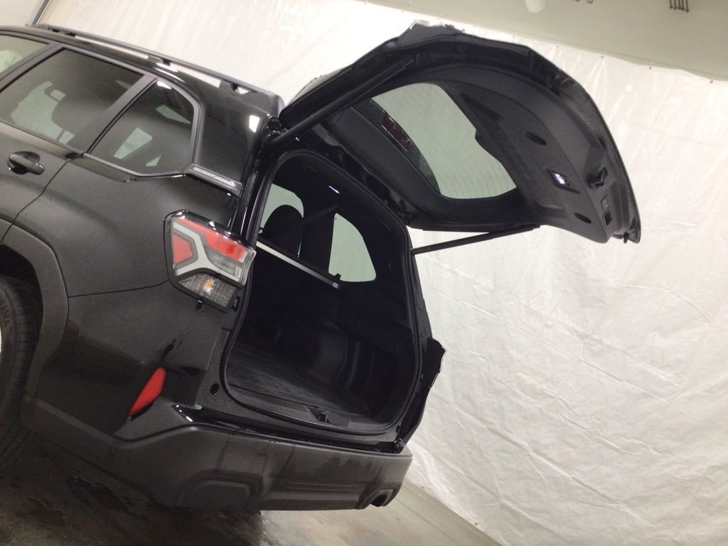 Used 2024 Subaru Ascent Premium w/ Convenience Package AWD/4WD image 20