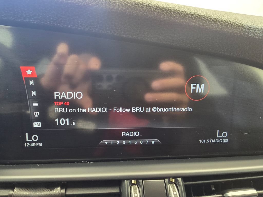 Used 2019 Alfa Romeo Giulia RWD image 29