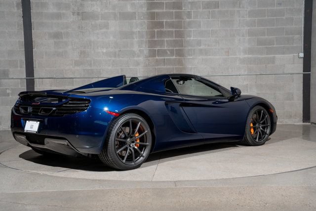 Used 2013 McLaren MP4-12C Spider RWD image 8