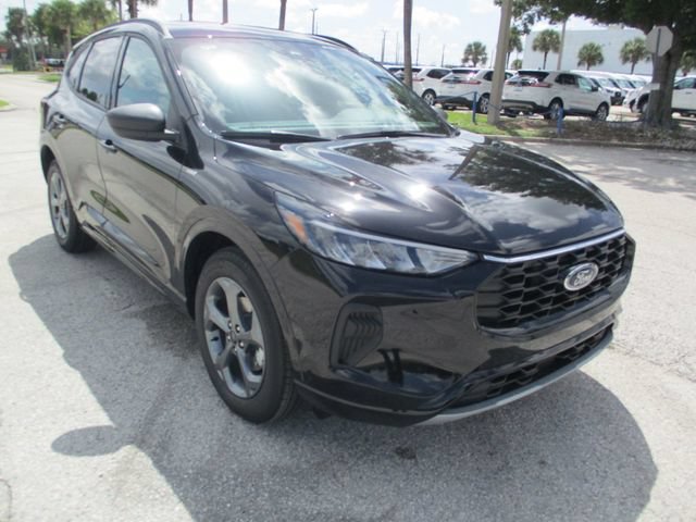 New 2024 Ford Escape ST-Line w/ Equipment Group 301A