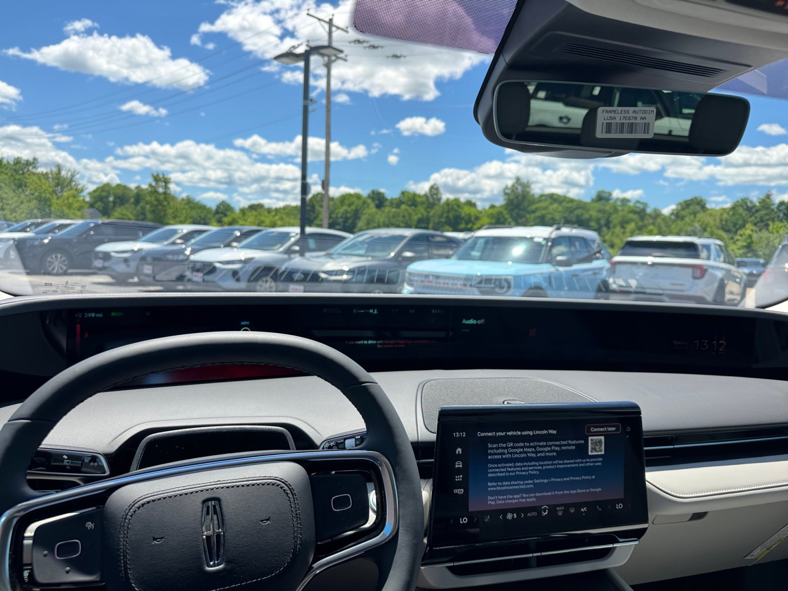New 2026 Lincoln Nautilus Reserve AWD/4WD image 2