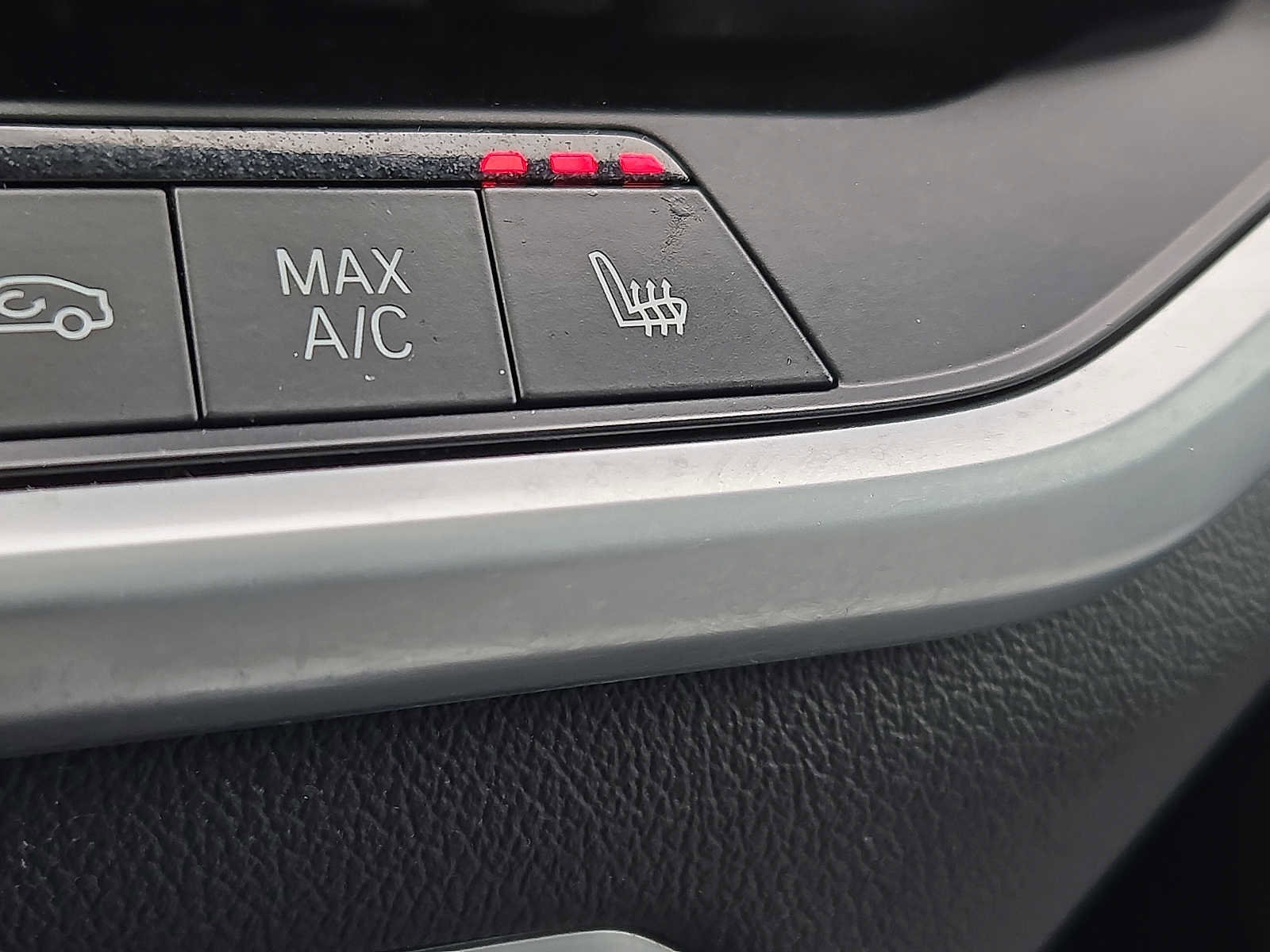 Used 2023 BMW X5 xDrive40i w/ Premium Package image 24