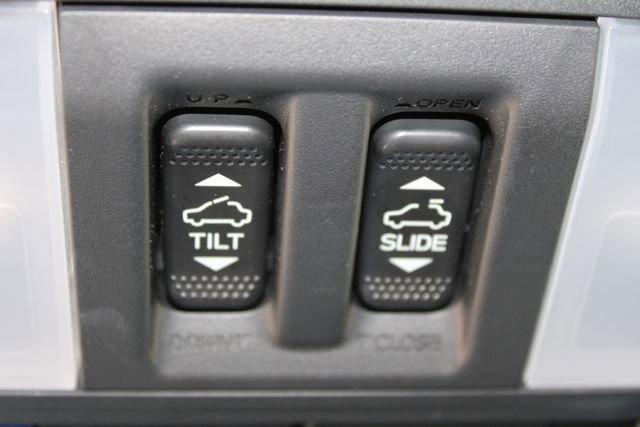 Used 2024 Subaru Crosstrek 2.5i Sport AWD/4WD image 30