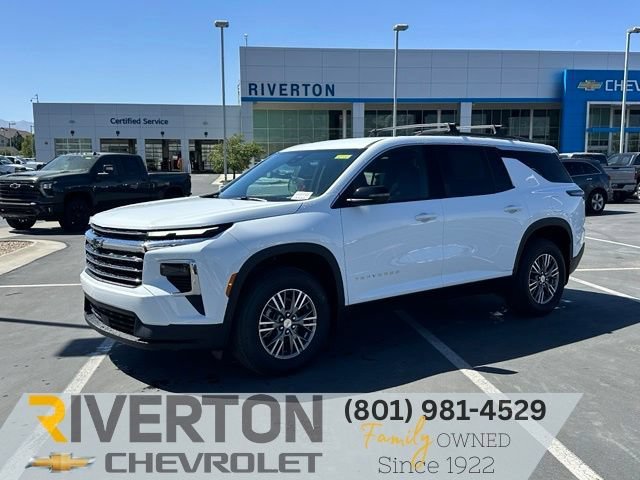 New 2026 Chevrolet Traverse LT w/ LPO, Floor Liner Package AWD/4WD image 1